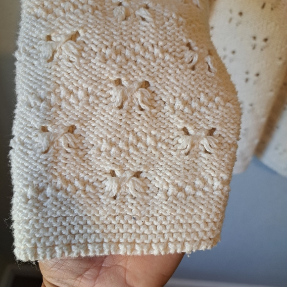 Long Sleeve Knitted Cardigan. Cream color. - Picture 4 of 13